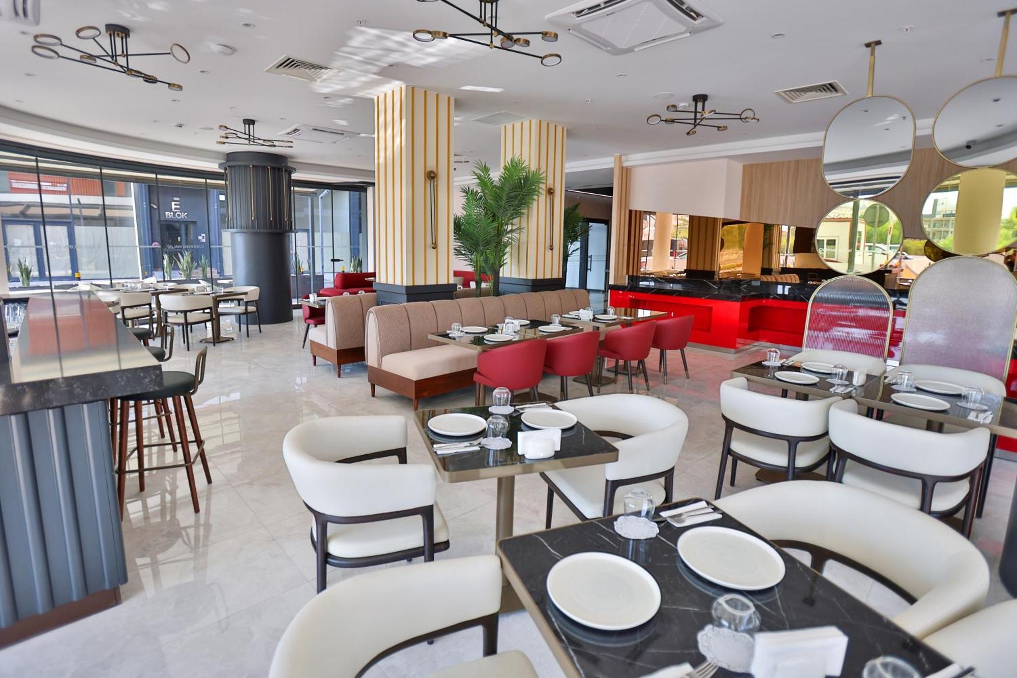 Caddem Inn Hotel Famagusta  Bagian luar foto
