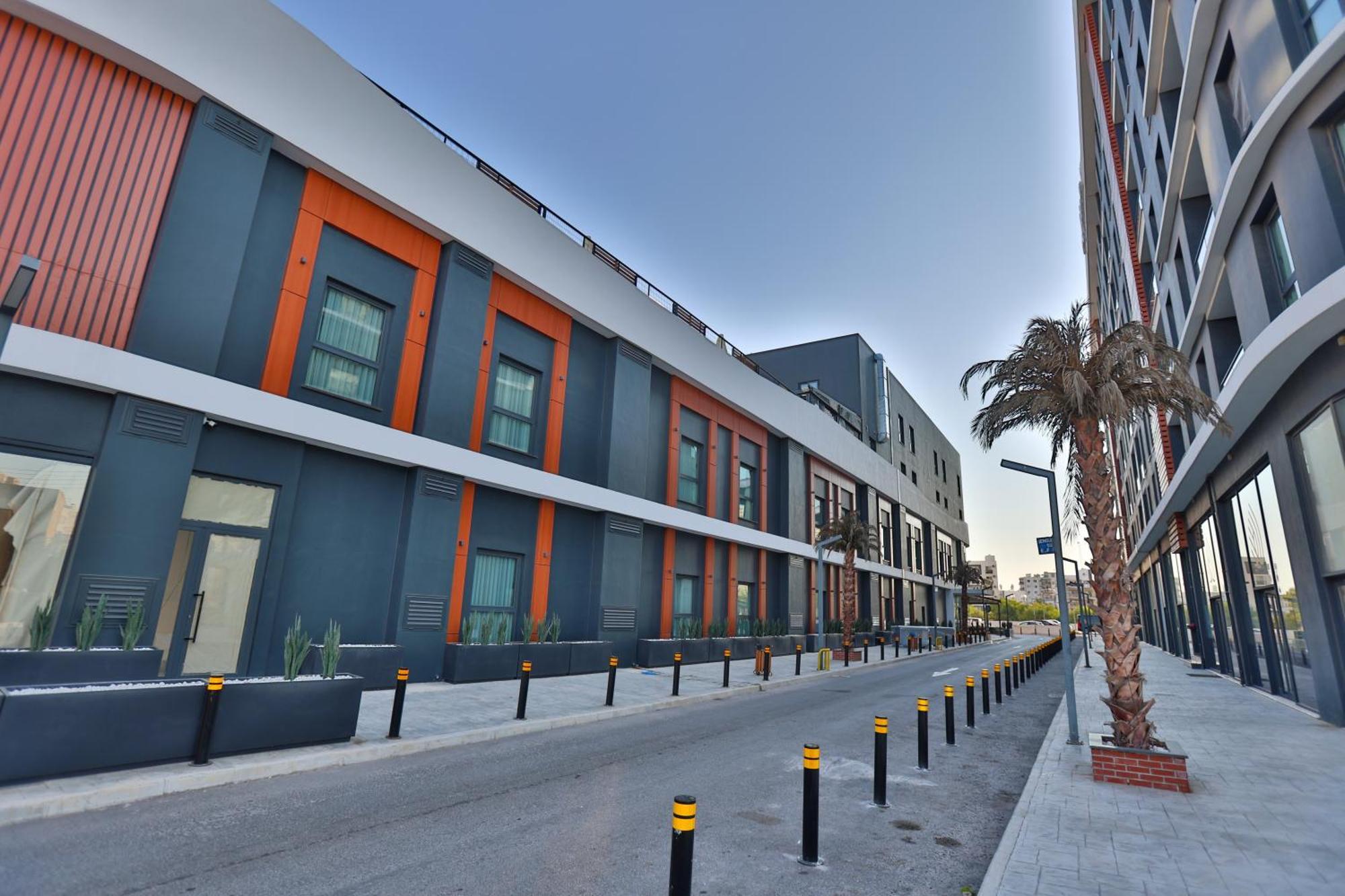 Caddem Inn Hotel Famagusta  Bagian luar foto