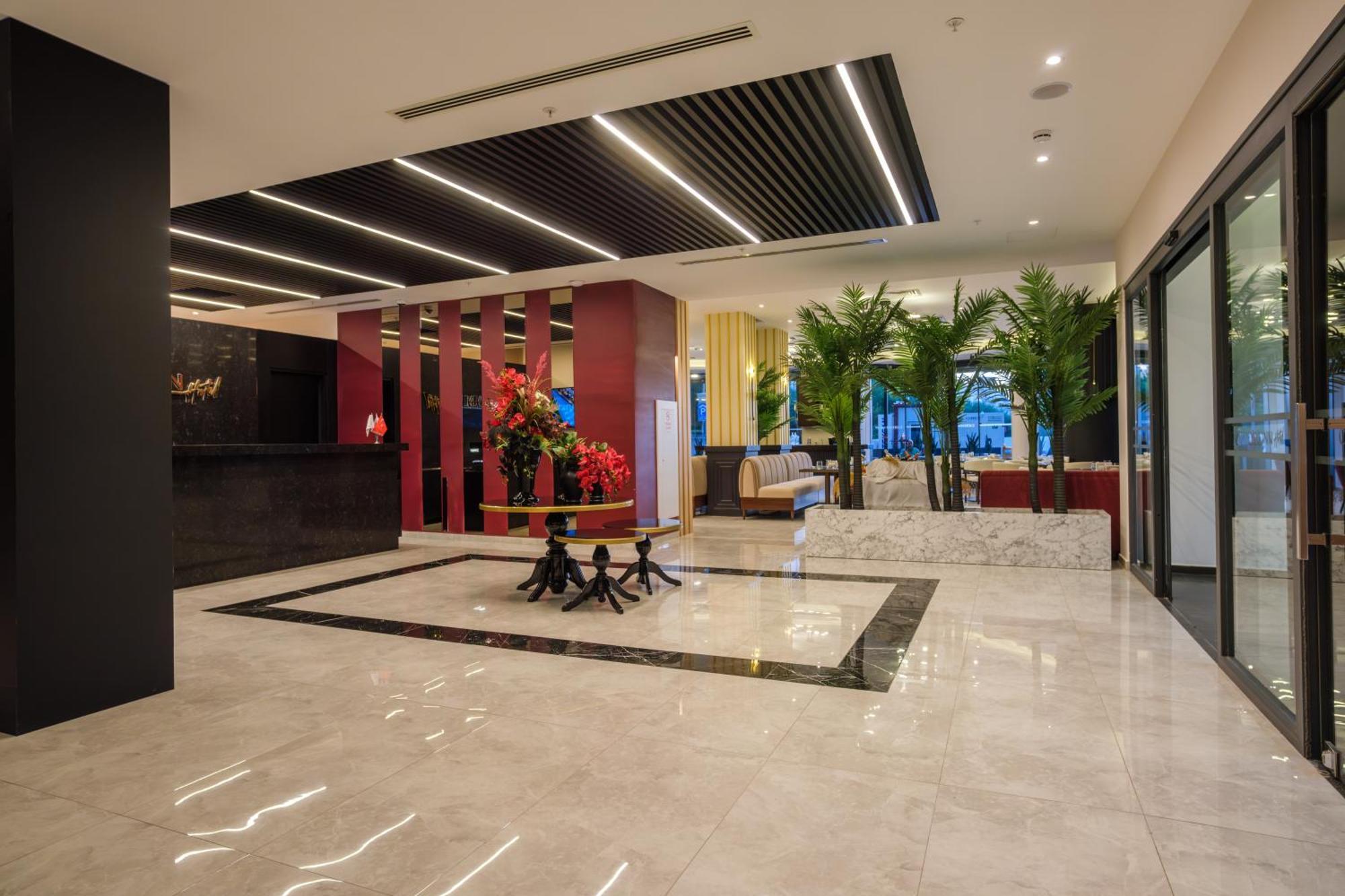 Caddem Inn Hotel Famagusta  Bagian luar foto
